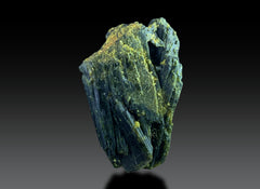 Green Epidote Specimen Lot from Pakistan – 7 Mineral Specimens
