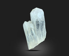 Clear Quartz Crystals from Pakistan – 602 g | 8 Pieces