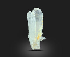 Clear Quartz Crystals from Pakistan – 602 g | 8 Pieces
