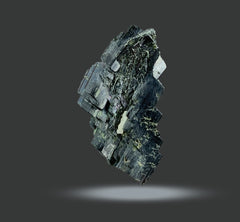 Natural Epidote Crystals from Pakistan