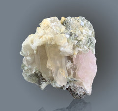 Rose Quartz Specimens from Pakistan – 470 g | 12 Pieces