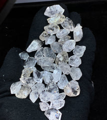 Petroleum Quartz Crystals from Pakistan – 148 g Mineral Lot