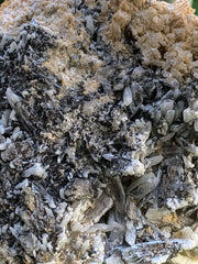 Laser Quartz Cluster on Matrix from Pakistan
