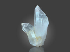Clear Quartz Crystals from Skardu, Pakistan – 1461 g | 3 Pieces