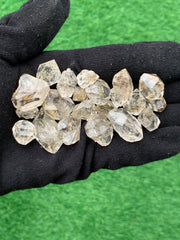 Petroleum Quartz Crystals Fluorescent Lot from Pakistan – 75 g