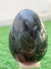 Nephrite Jade Eggs from Pakistan – 1,783 g | 6 Pieces