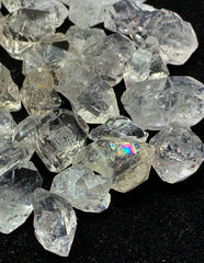 Petroleum Quartz Crystals from Pakistan – 148 g Mineral Lot