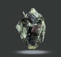 Natural Epidote Crystals from Pakistan
