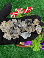 Petroleum Quartz & Diamond Quartz Crystals from Pakistan – 19 Piece Mineral Lot