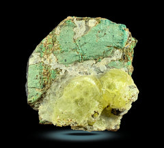Brucite Crystal on Matrix from Baluchistan, Pakistan