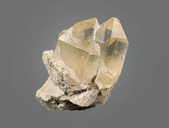 Mix Variety of Quartz Specimen Lot – 1022 g | 9 Pieces