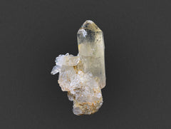 Citrine Quartz Specimen Lot from Pakistan – 1414 g | 8 Pieces