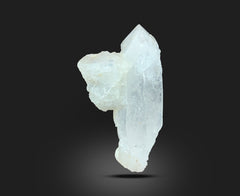 Clear Quartz Crystals from Pakistan – 602 g | 8 Pieces