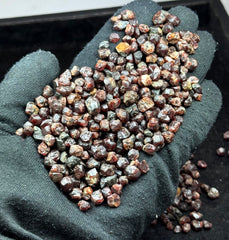 Almandine Garnet Crystals from Skardu, Pakistan – 162 g Mineral Lot