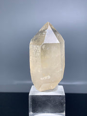 Citrine Quartz Specimen Lot from Pakistan – 913 g | 11 Pieces