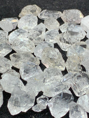 Petroleum Quartz Crystals from Pakistan – 148 g Mineral Lot