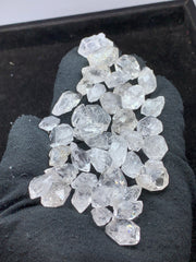 Petroleum Quartz Crystals from Pakistan – 148 g Mineral Lot