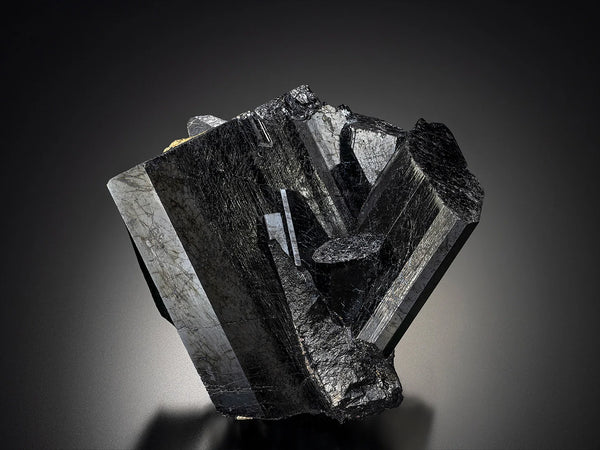 Chevkinite