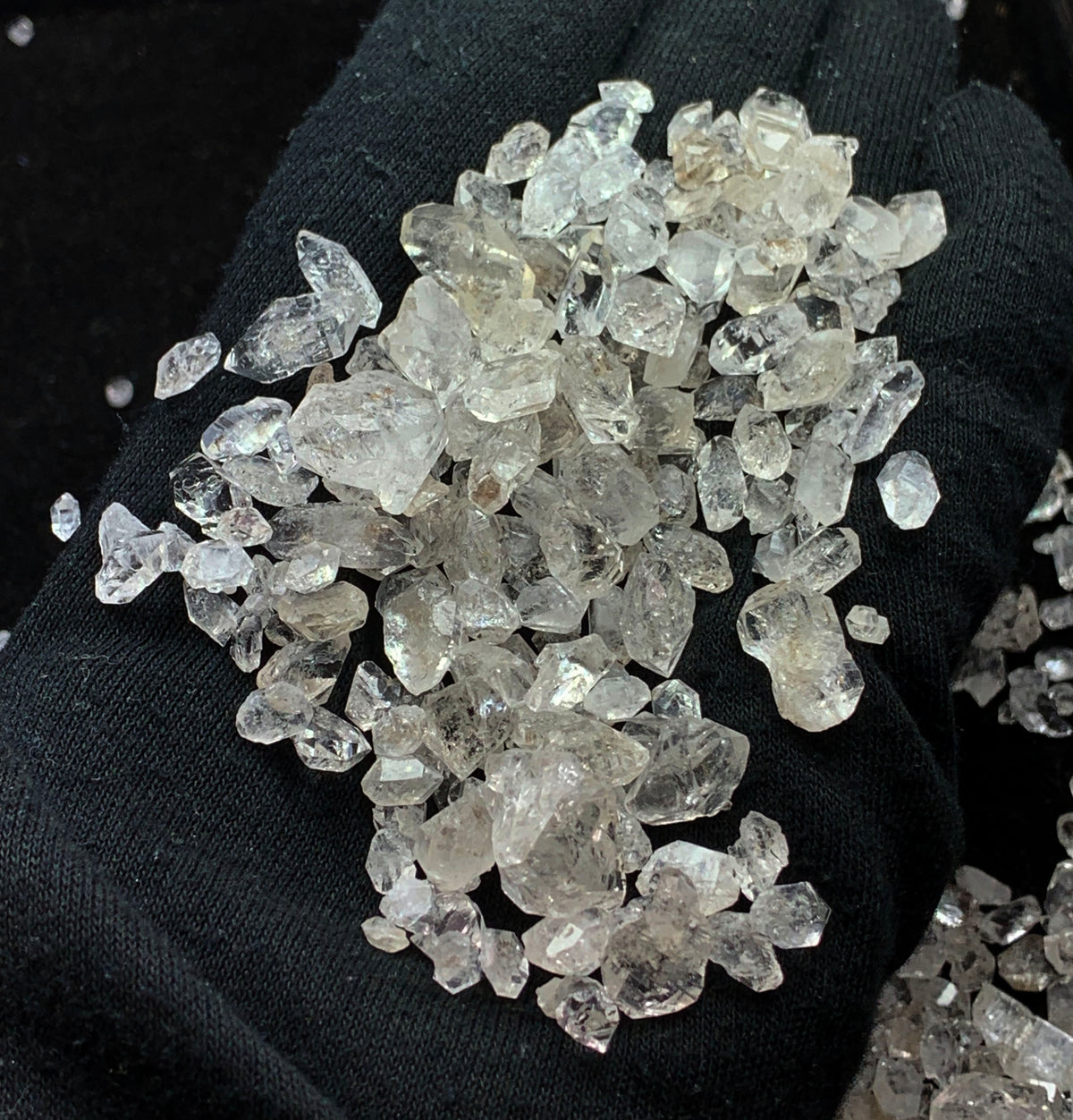 Diamond Quartz Crystals from Pakistan – 209 g Mineral Lot