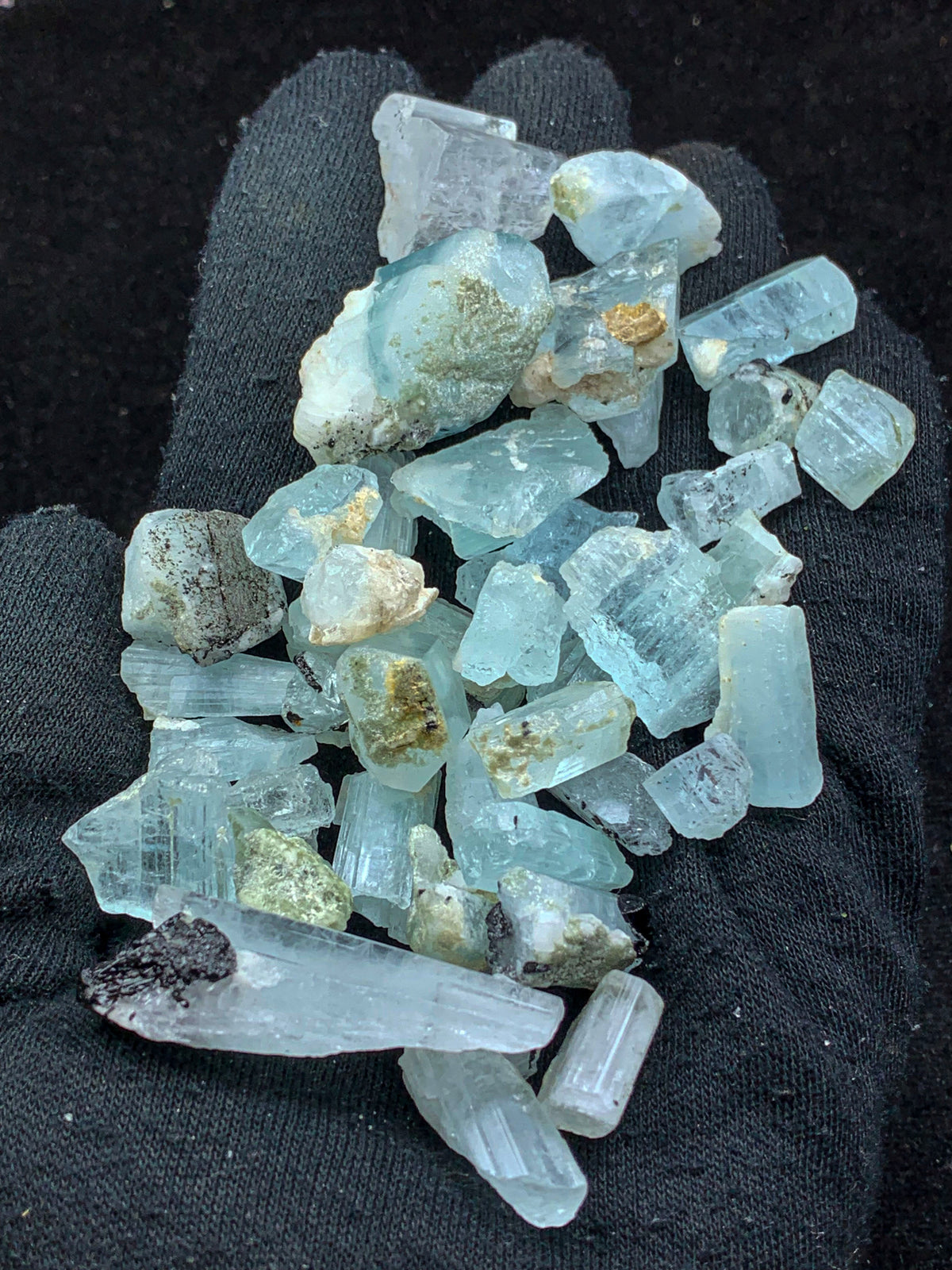 Aquamarine Rough Mineral Lot from Pakistan – 112 g