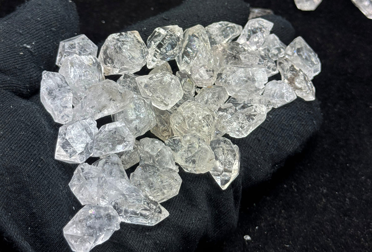 Diamond Quartz Crystals from Pakistan – 200 g Mineral Lot