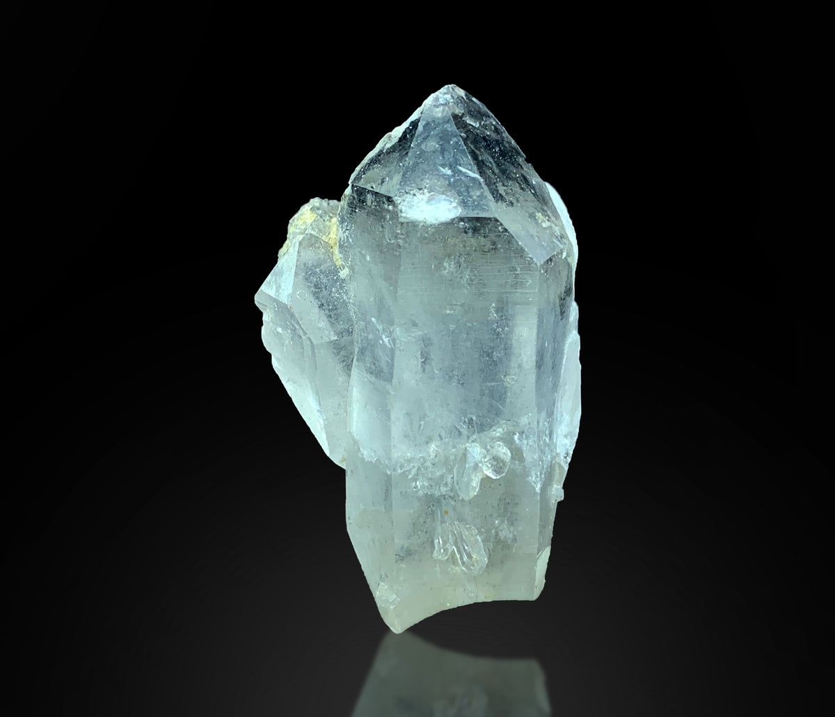 Natural Clear Quartz Crystals from Pakistan