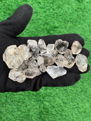 Petroleum Quartz & Diamond Quartz Crystals from Pakistan – 19 Piece Mineral Lot