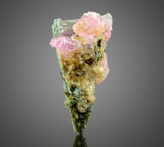 Rose Quartz Specimens from Pakistan – 215 g | 17 Pieces