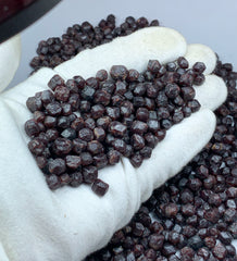 Garnet Crystals from Skardu Pakistan – 574 g Crystal Lot