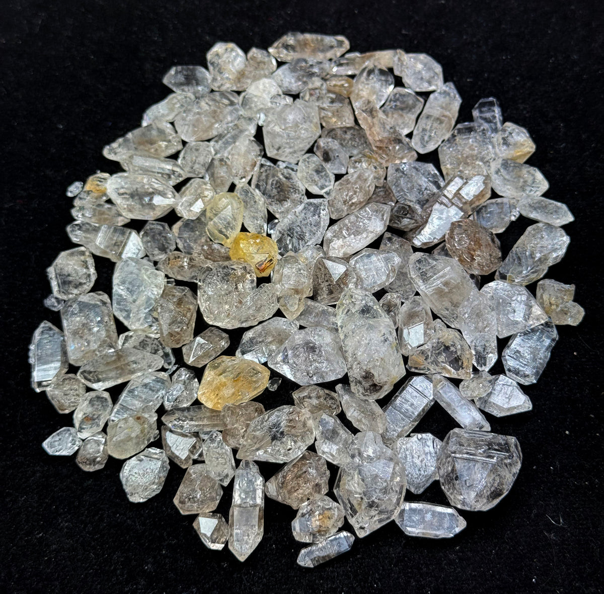 Diamond Quartz    Crystals from Pakistan – 120 g Mineral Lot