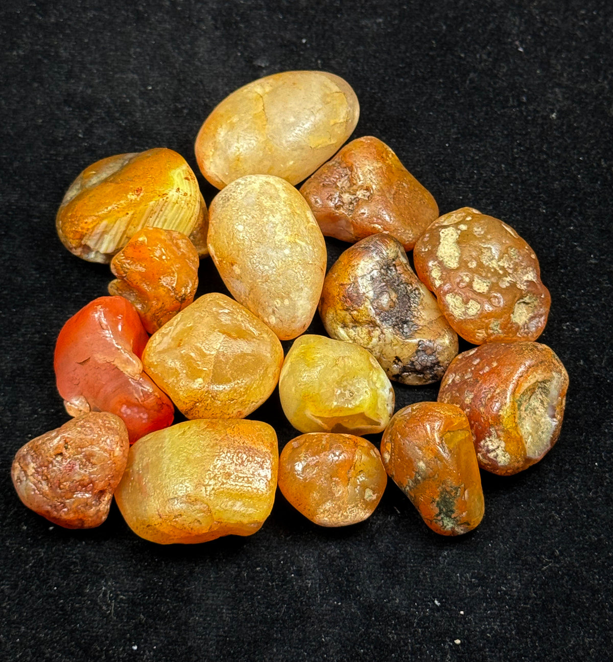 Polished Agate Quartz from Pakistan – 243 g Mineral Lot